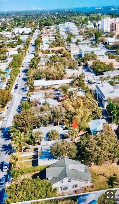 Two Bedroom Ranch With Private Deck Close To Beach Lake Worth Beach Dış mekan fotoğraf